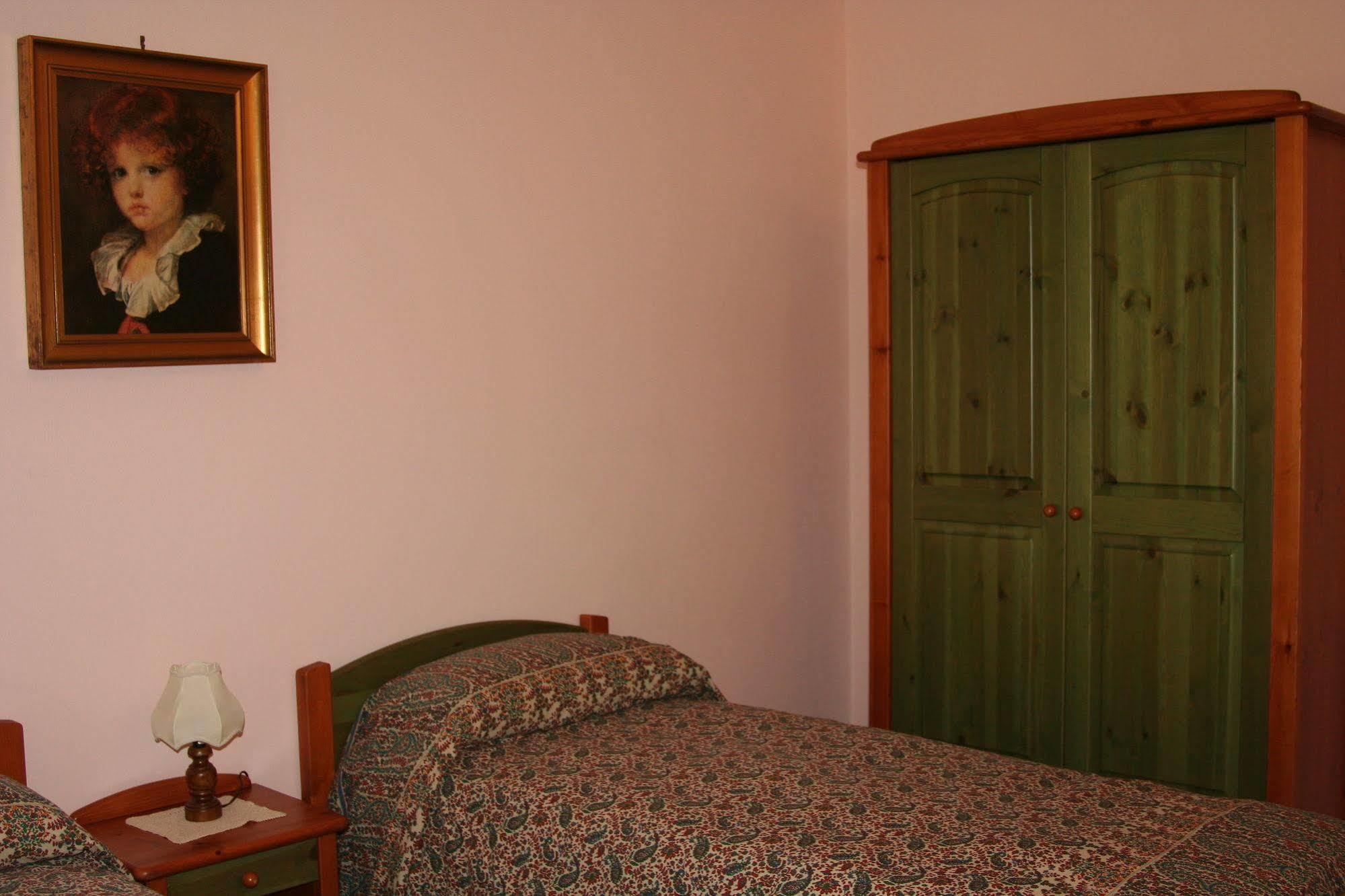 Agriturismo Altana Del Motto Rosso Gattico ภายนอก รูปภาพ
